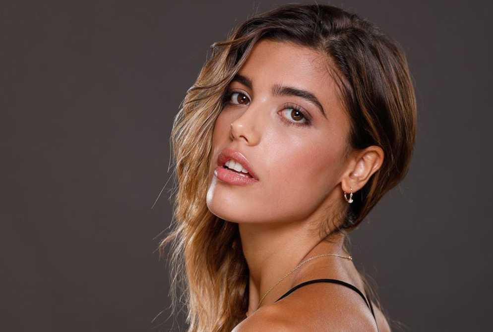 Rebecca Cossu di Cabras, si aggiudica il pass per la finale di Miss Italia  – ARISTANIS TV